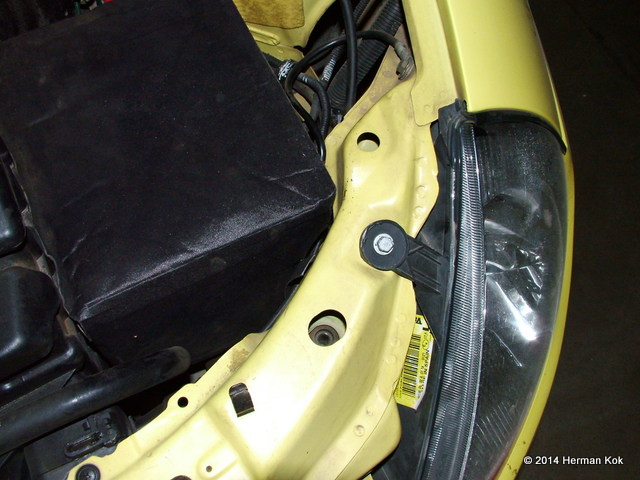 Ford Ka headlight top view